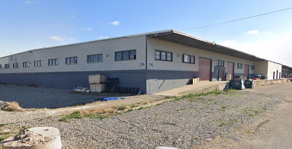 More Photos Of 1500 S 300 W, Clearfield Warehouse For Lease