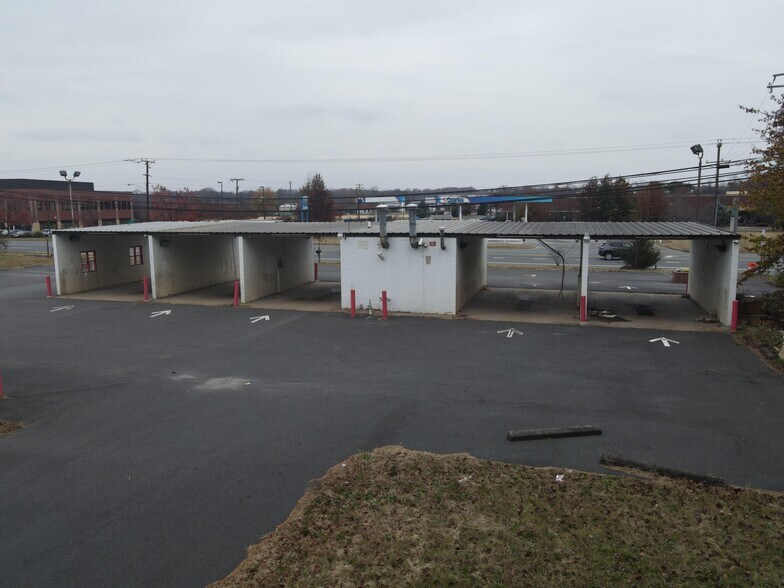 More Photos Of 1603 Dixon St, Fredericksburg Carwash For Lease