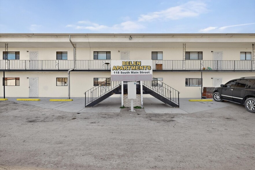 More Photos Of 118 S Main St, Belen Apartments For Sale