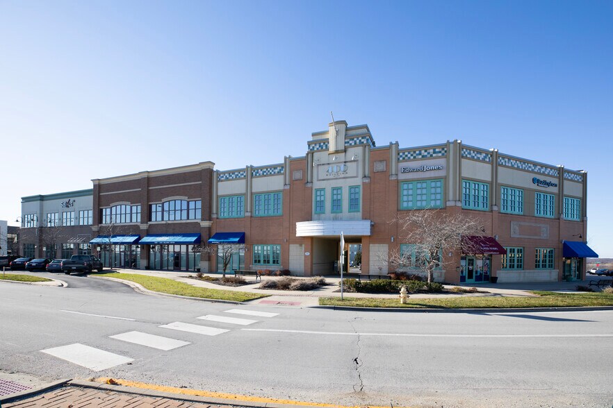 More Photos Of 400 SW Longview Blvd, Lee's Summit Storefront Retail Office For Lease