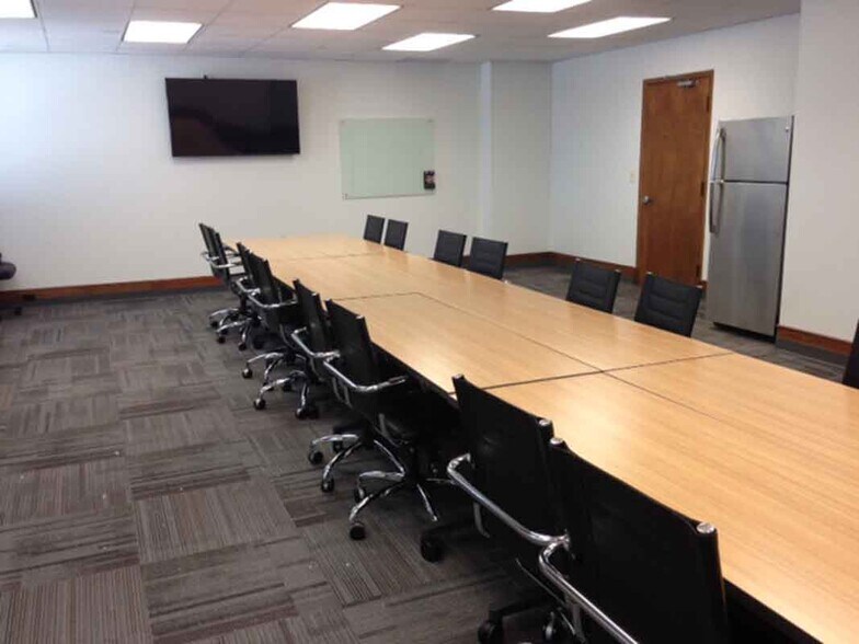 More Photos Of 3100 E 45th St, Cleveland Office For Sale