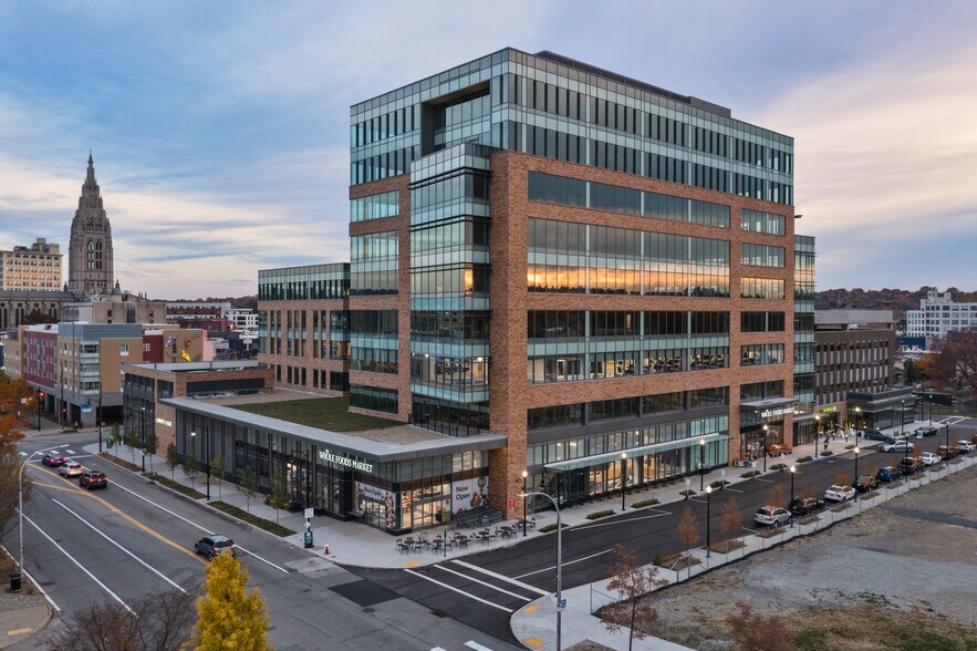 More Photos Of 141 South St Clair St, Pittsburgh Office For Lease