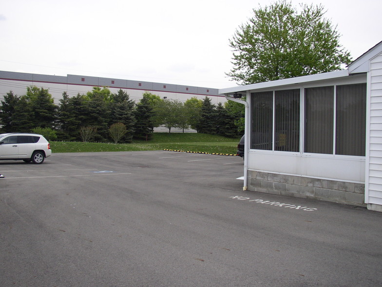 More Photos Of 2938 London Groveport Rd, Grove City Medical For Sale