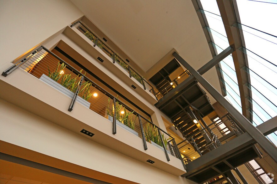 More Photos Of 2723 S State St, Ann Arbor Office Residential For Lease