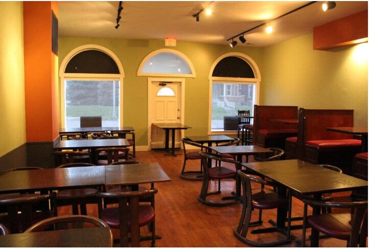 More Photos Of 1584-1586 S High St, Columbus Storefront Retail Residential For Sale