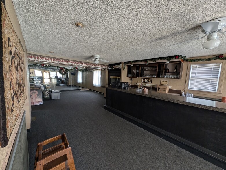 More Photos Of 1952 Kensington Ave, Buffalo Restaurant For Lease