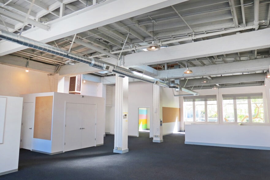 More Photos Of 844-846 Folsom St, San Francisco Flex For Lease