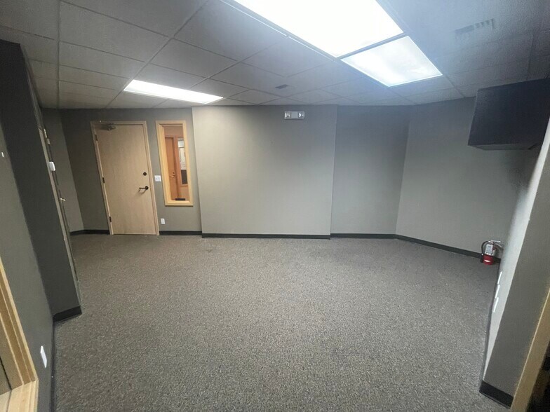 More Photos Of 819 N Miller St, Wenatchee Office For Lease