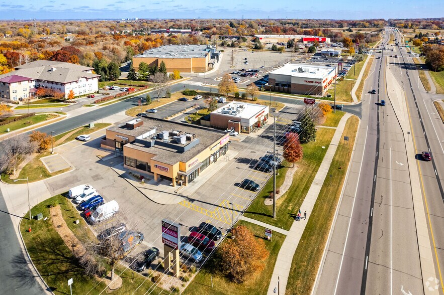 More Photos Of 2075 Cliff Rd, Eagan Freestanding For Lease