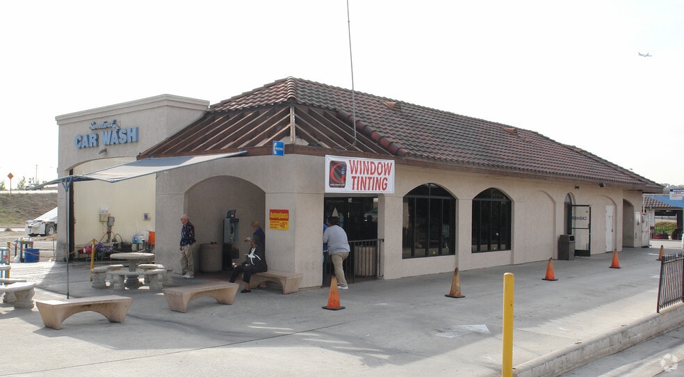 More Photos Of 661 Sweetwater Rd, Spring Valley Unknown For Lease