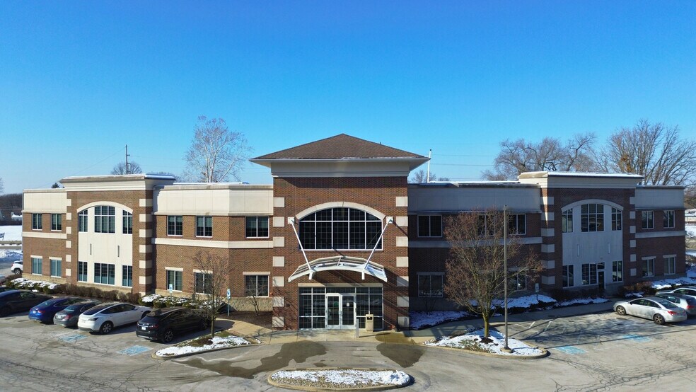 More Photos Of 10967 Allisonville Rd, Fishers Medical For Lease