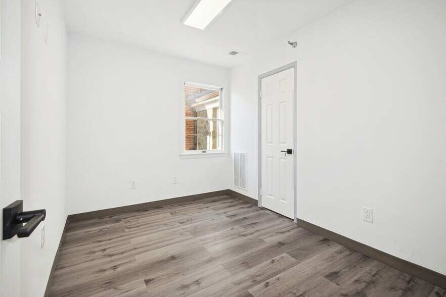 More Photos Of 731 Walker Rd, Great Falls Medical For Sale