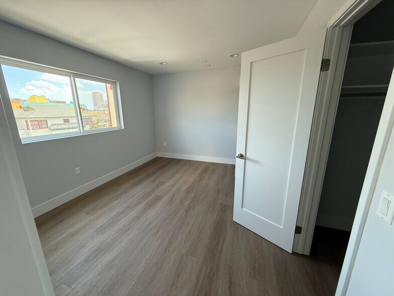 More Photos Of 935-937 N Hill St, Los Angeles Storefront Retail Residential For Sale