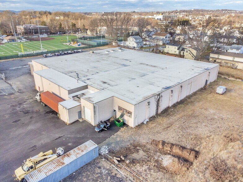 More Photos Of 75 Harrison St, Little Falls Warehouse For Lease