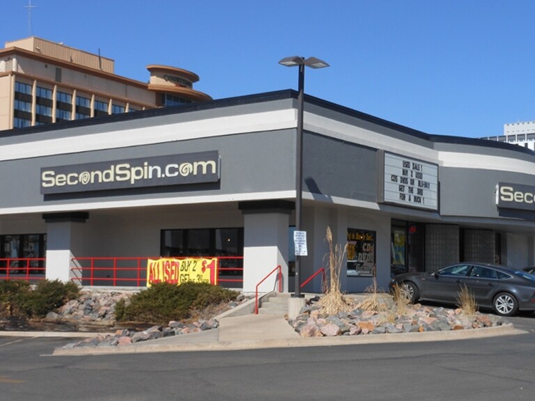More Photos Of 1485 S Colorado Blvd, Denver General Retail For Lease
