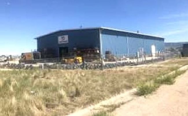 More Photos Of 8560 Delta Dr, Casper Warehouse For Lease