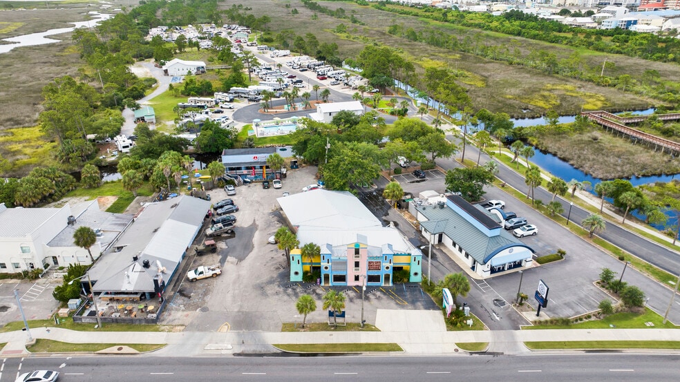 More Photos Of 616 Gulf Shores Pky, Gulf Shores Freestanding For Sale