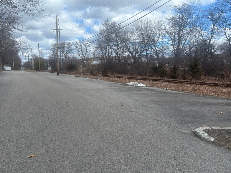 More Photos Of 55-R Pawtucket Ave, Rumford Warehouse For Sale