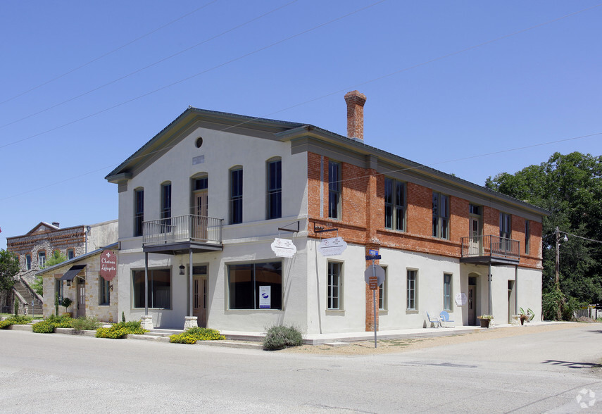 Primary Photo Of 1201 Fiorella St, Castroville Storefront Retail Office For Lease