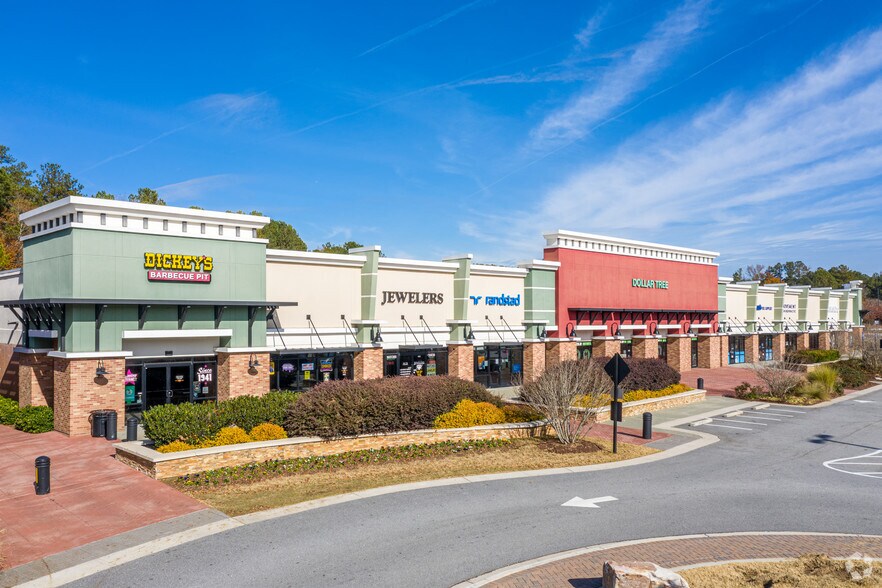 More Photos Of 300-612 Crosstown Dr, Peachtree City General Retail For Sale