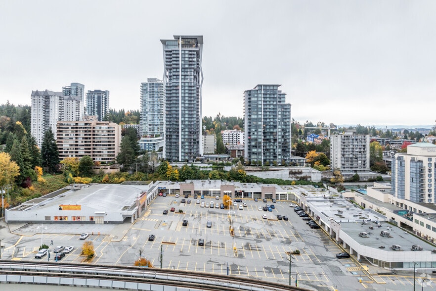 More Photos Of 435-455 North Rd, Coquitlam General Retail For Sale