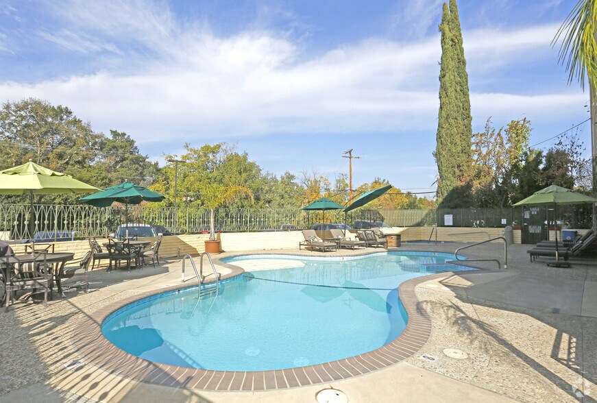 More Photos Of 20 E Main St, Los Gatos Apartments For Lease