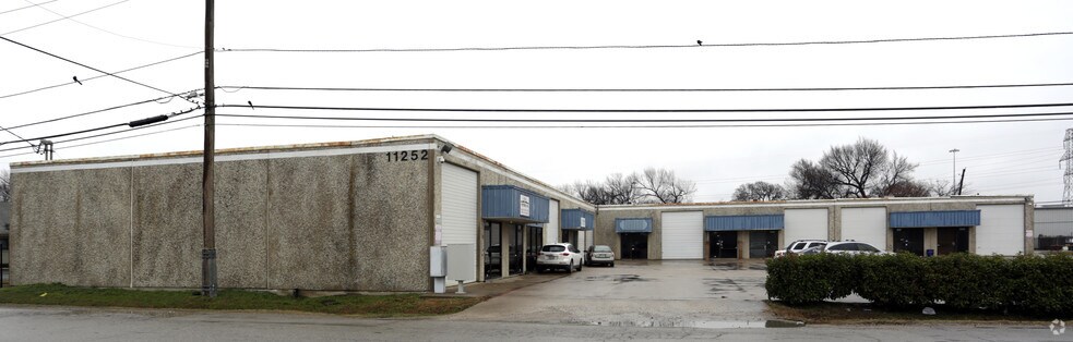 Primary Photo Of 11252 Goodnight Ln, Dallas Light Manufacturing For Sale