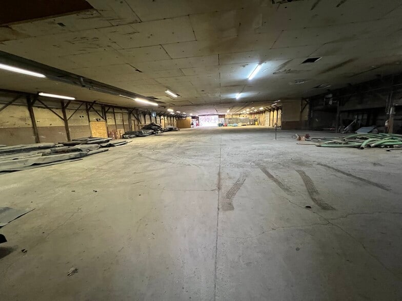 More Photos Of 1490 Truss Rd SW, New Philadelphia Warehouse For Sale