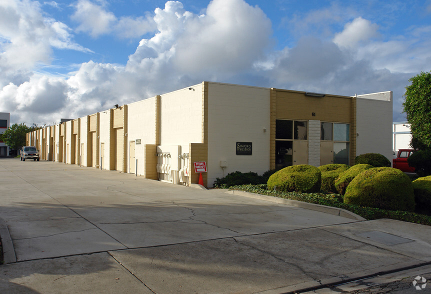 Primary Photo Of 61 Aviador St, Camarillo Warehouse For Lease