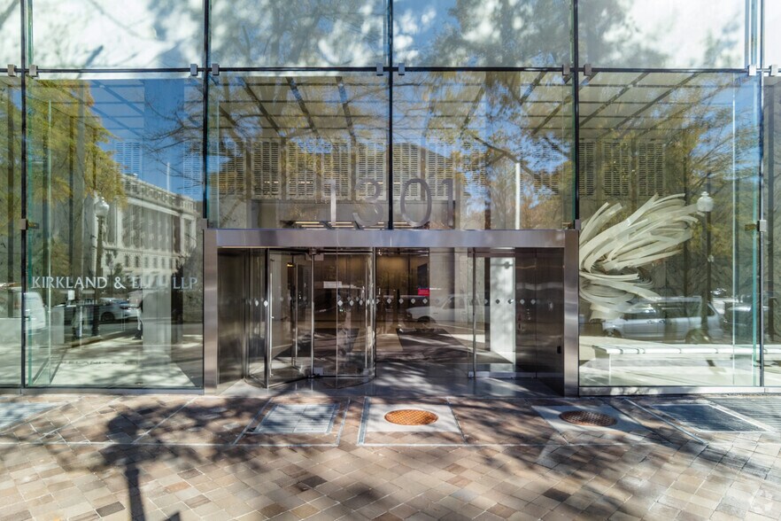 More Photos Of 1301 Pennsylvania Ave NW, Washington Office For Lease