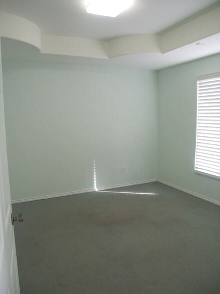 More Photos Of 17745 W Expressway 83, Harlingen Medical For Lease