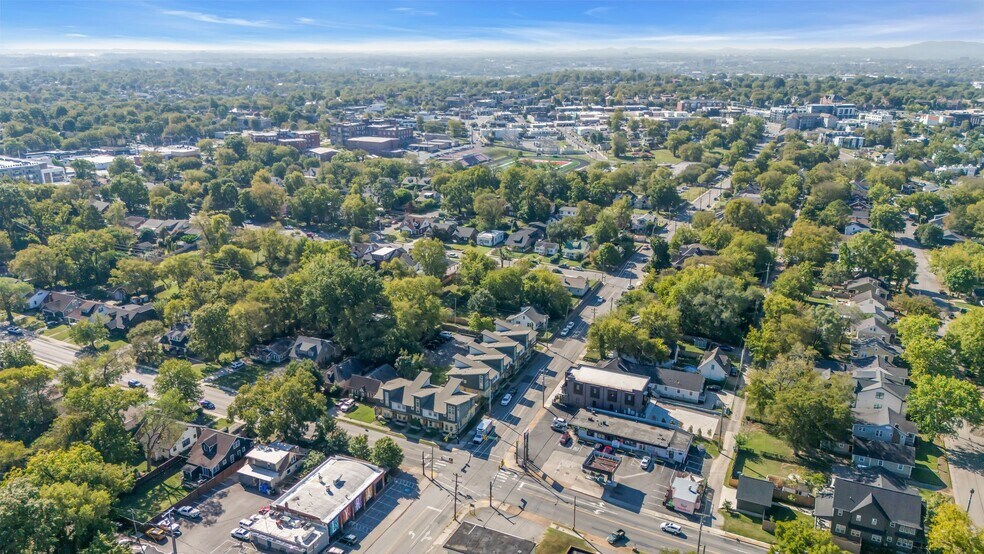 More Photos Of 722 McFerrin Ave, Nashville Restaurant For Lease