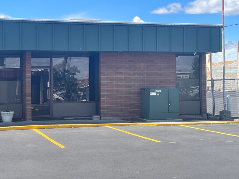 More Photos Of 321 Beech St, Moses Lake Office For Lease