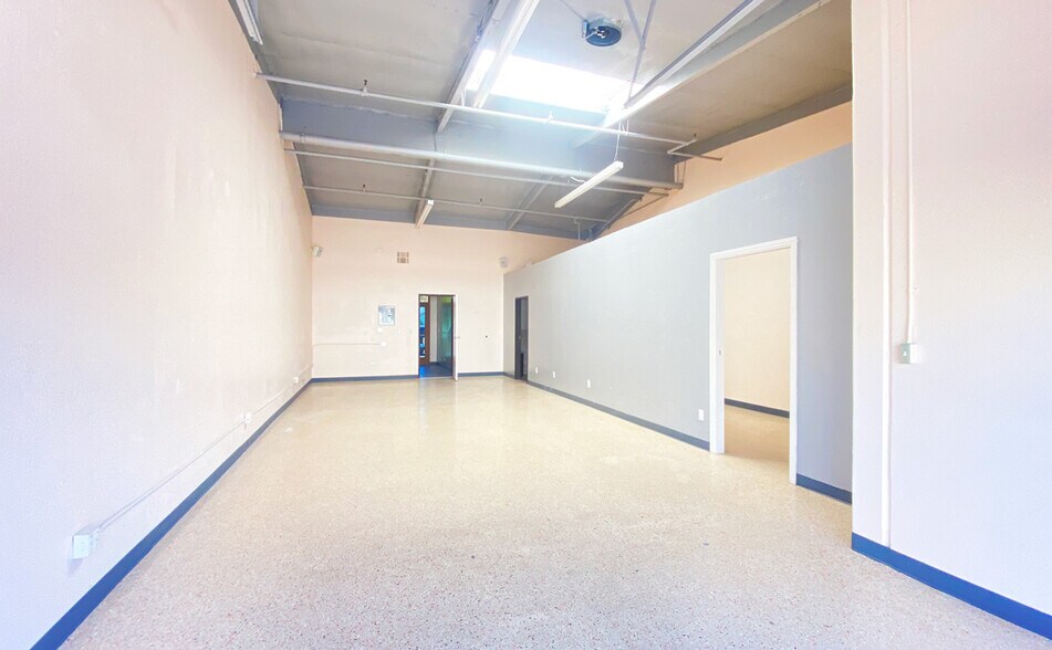 More Photos Of 46560 Fremont Blvd, Fremont Research And Development For Lease