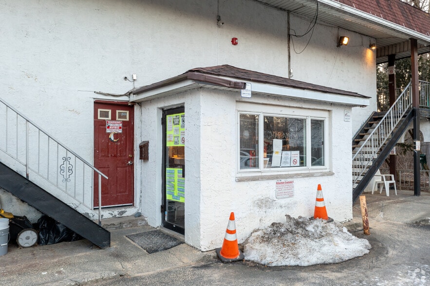 More Photos Of 972 S Route 9W, Congers Hotel For Sale