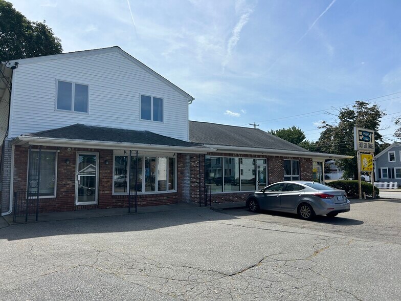 More Photos Of 5 Hanover Ave, Pawtucket Storefront Retail Residential For Sale