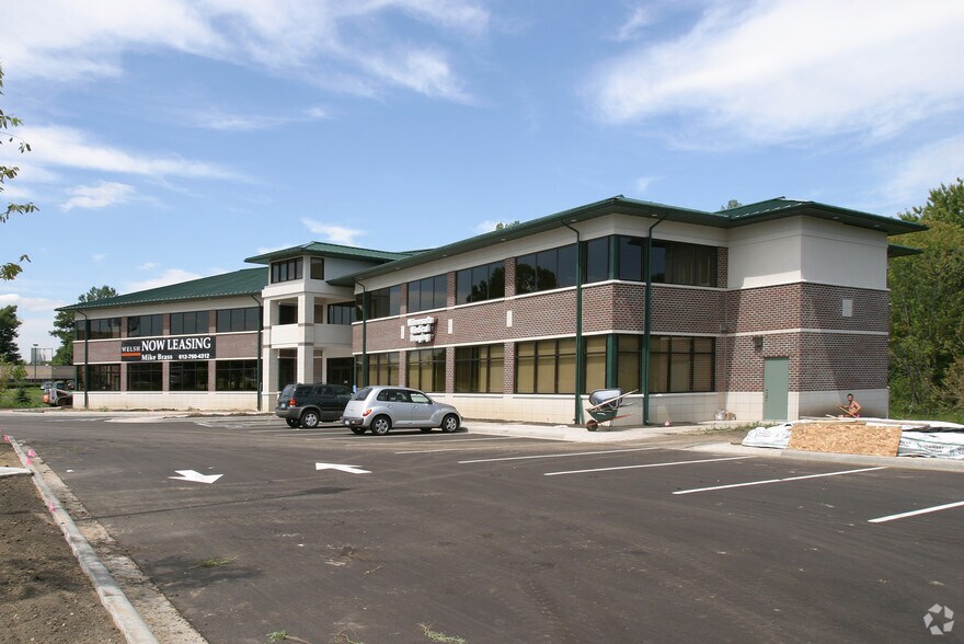 More Photos Of 3640 Talmage Cir, Vadnais Heights Office For Lease