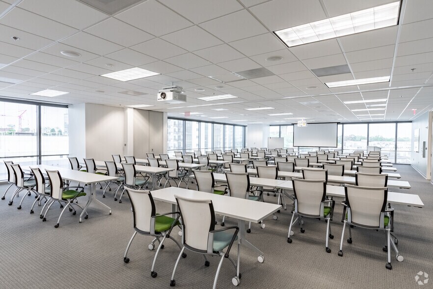 More Photos Of 950 E Paces Ferry Rd NE, Atlanta Office For Lease