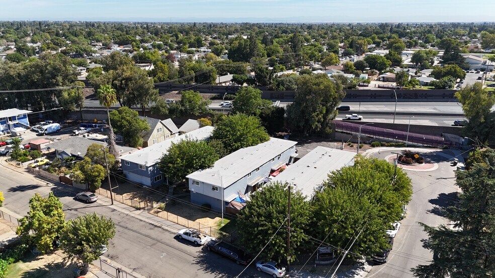 More Photos Of 6221-6225 39th St, Sacramento Apartments For Sale