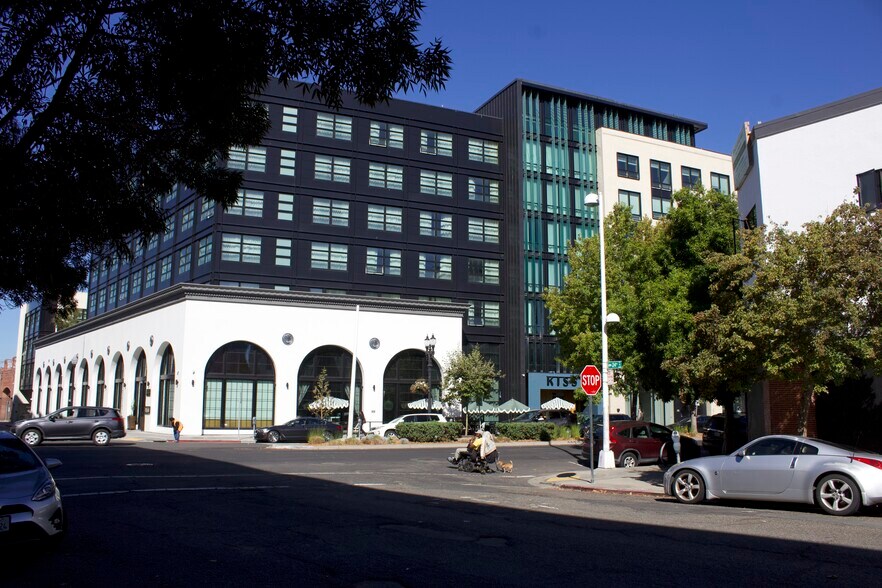 More Photos Of 2400 Broadway, Oakland General Retail For Lease