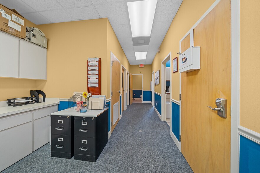 More Photos Of 5925 SE Abshier Blvd, Belleview Medical For Sale