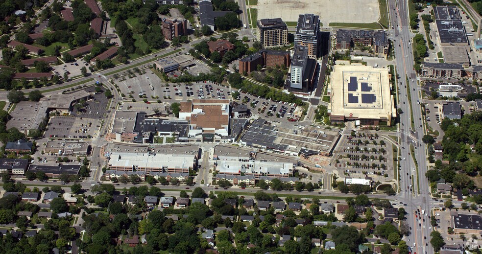 More Photos Of 702-726 N Midvale Blvd, Madison General Retail For Lease
