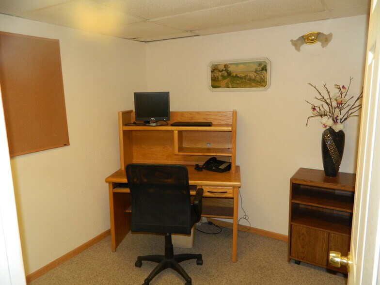 More Photos Of 2345 Biehn St, Klamath Falls Healthcare For Sale