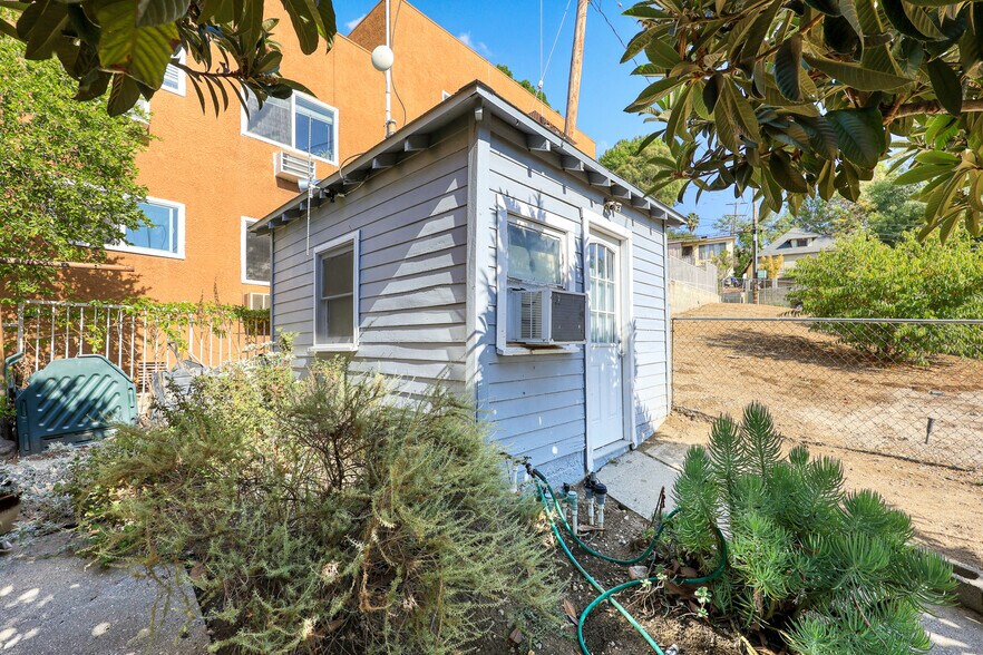 More Photos Of 6014-6018 Monterey Rd, Los Angeles Apartments For Sale