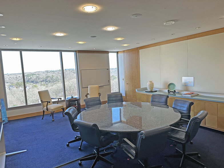 More Photos Of 4100 Wildwood Pky, Atlanta Unknown For Lease