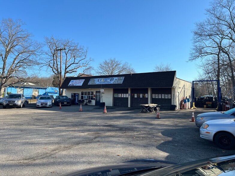 More Photos Of 1999 Lakewood Rd, Toms River Land For Sale