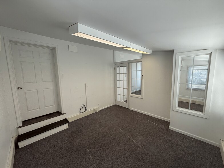 More Photos Of 5761 Lower York Rd, New Hope Storefront Retail Residential For Lease