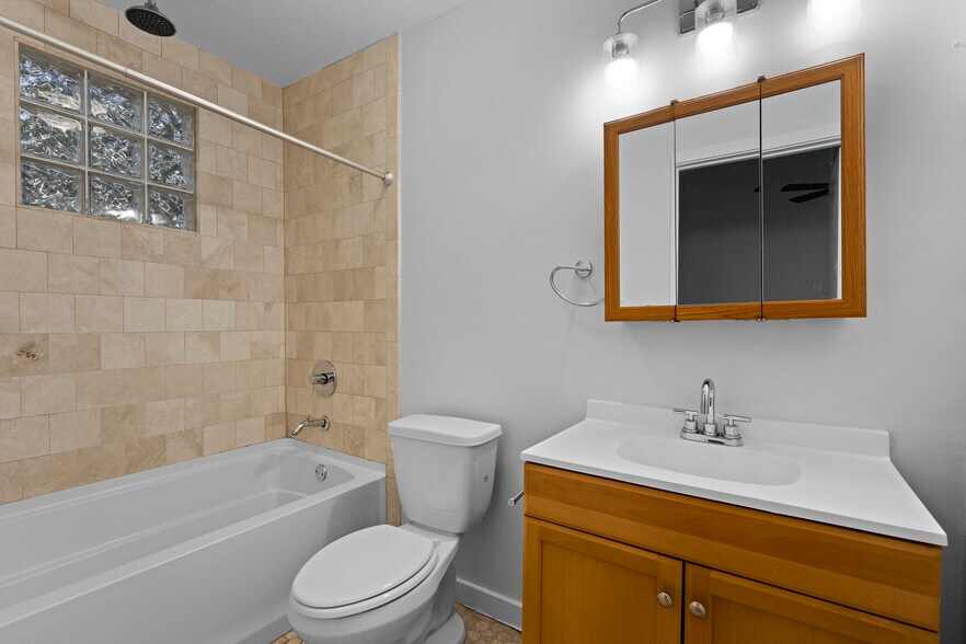 More Photos Of 2526 Durwood St, Austin Apartments For Sale