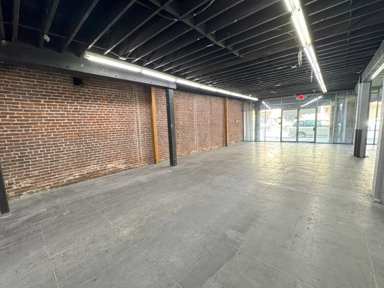 More Photos Of 822-824 Wall St, Los Angeles Storefront Retail Office For Lease