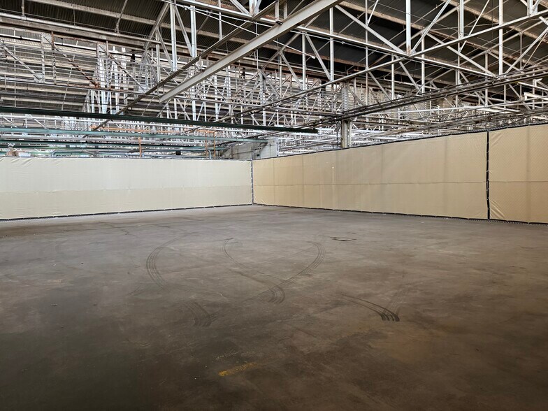 More Photos Of 1300 S Litchfield Rd, Goodyear Unknown For Lease
